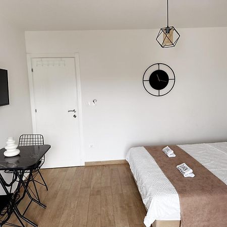 Danin Apartmani Bar Eksteriør bilde